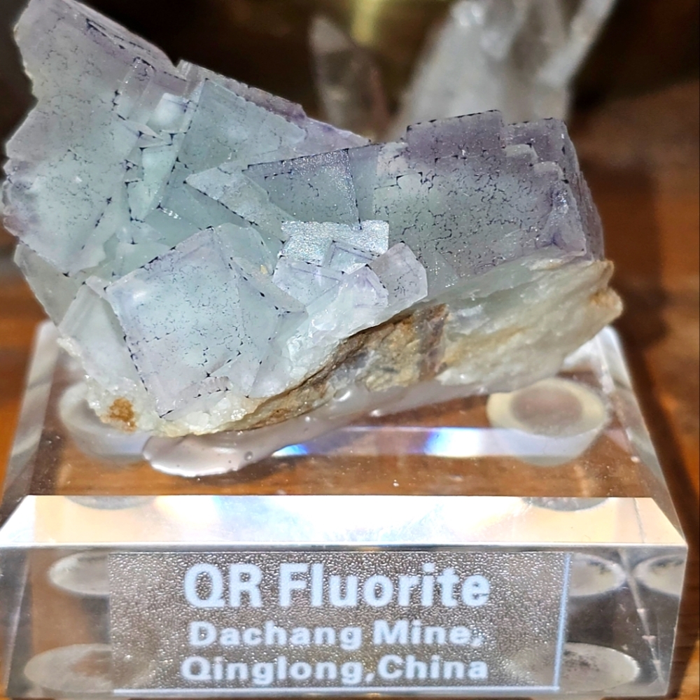 QR Code Fluorite - Picture 3 of 7